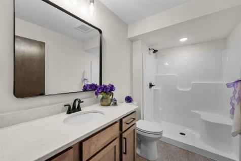 3007 Prairielight Court Hiawatha IA 52233