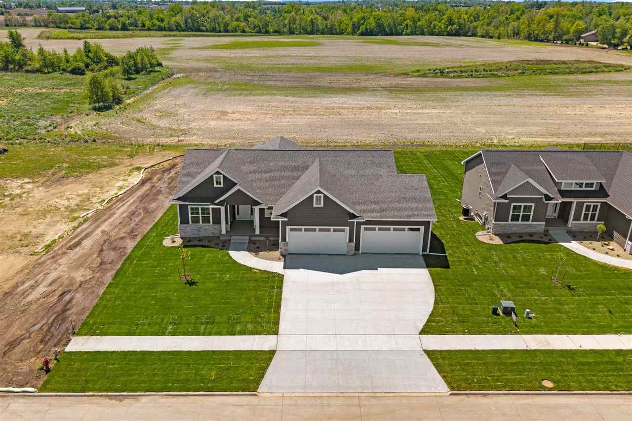 3007 Prairielight Court Hiawatha IA 52233