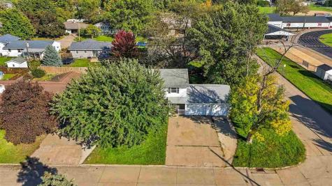 732 Perdock Court Washington IA 52353