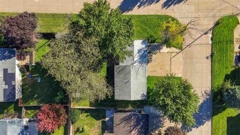 732 Perdock Court Washington IA 52353
