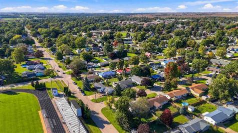 732 Perdock Court Washington IA 52353