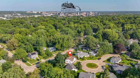 6 Kirkwood Circle Iowa City IA 52240