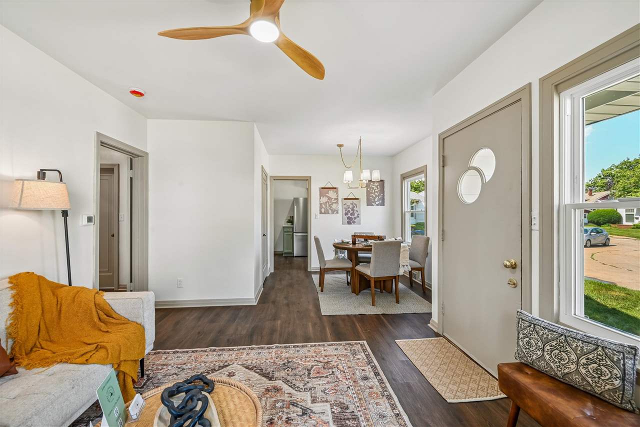 6 Kirkwood Circle Iowa City IA 52240