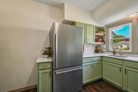 6 Kirkwood Circle Iowa City IA 52240