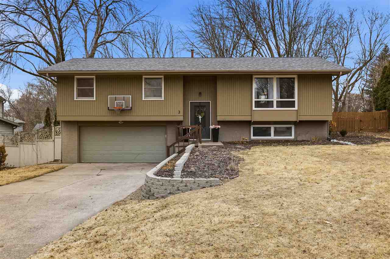 3 Mount Vernon Court Iowa City IA 52245