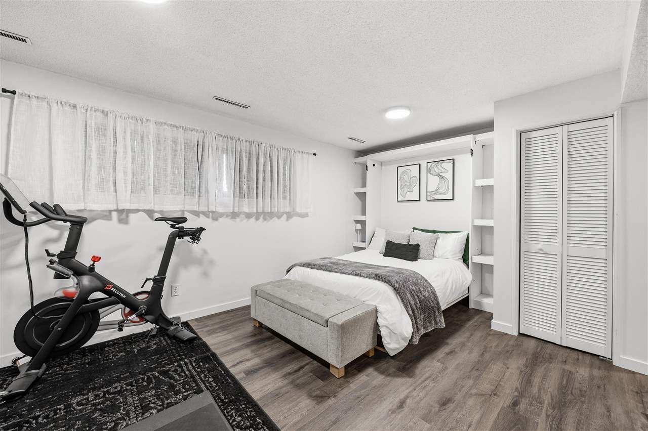3 Mount Vernon Court Iowa City IA 52245