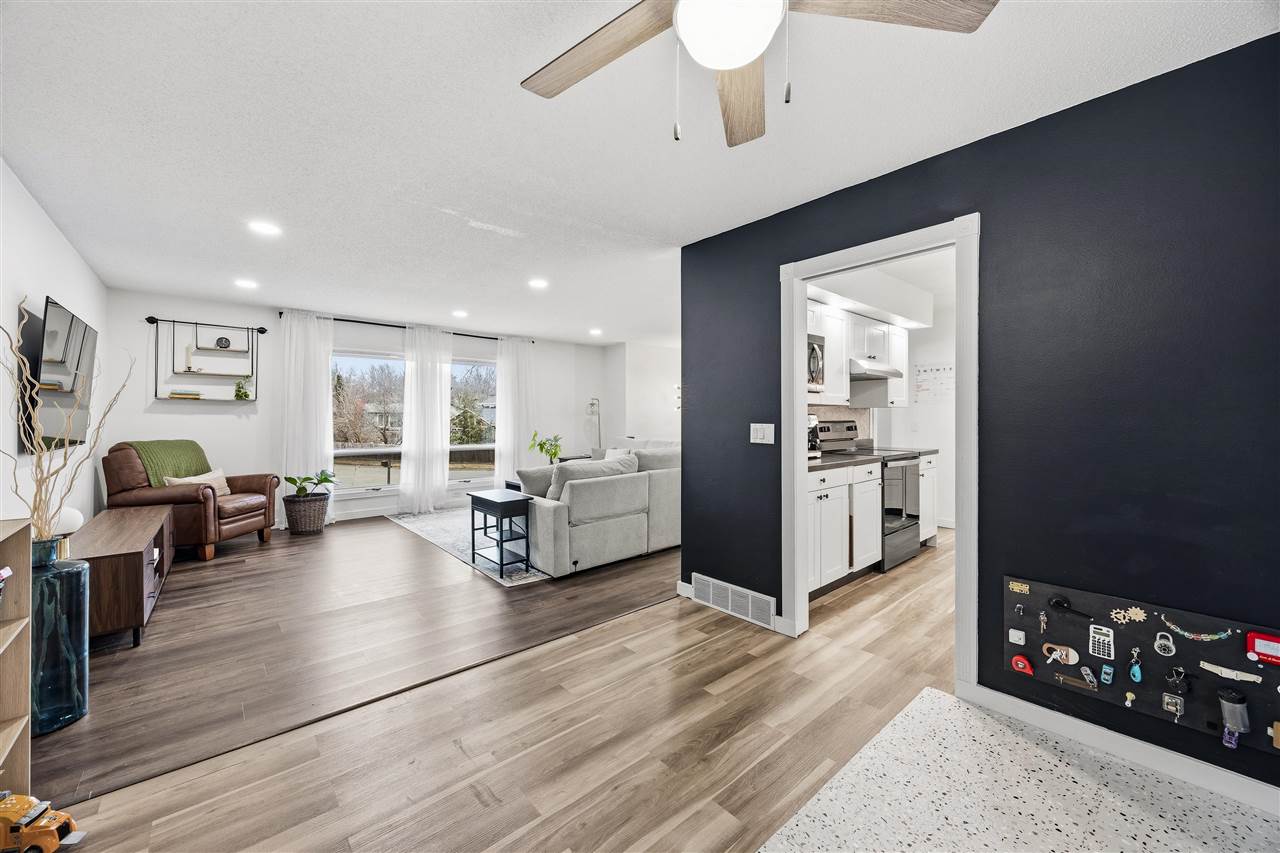 3 Mount Vernon Court Iowa City IA 52245