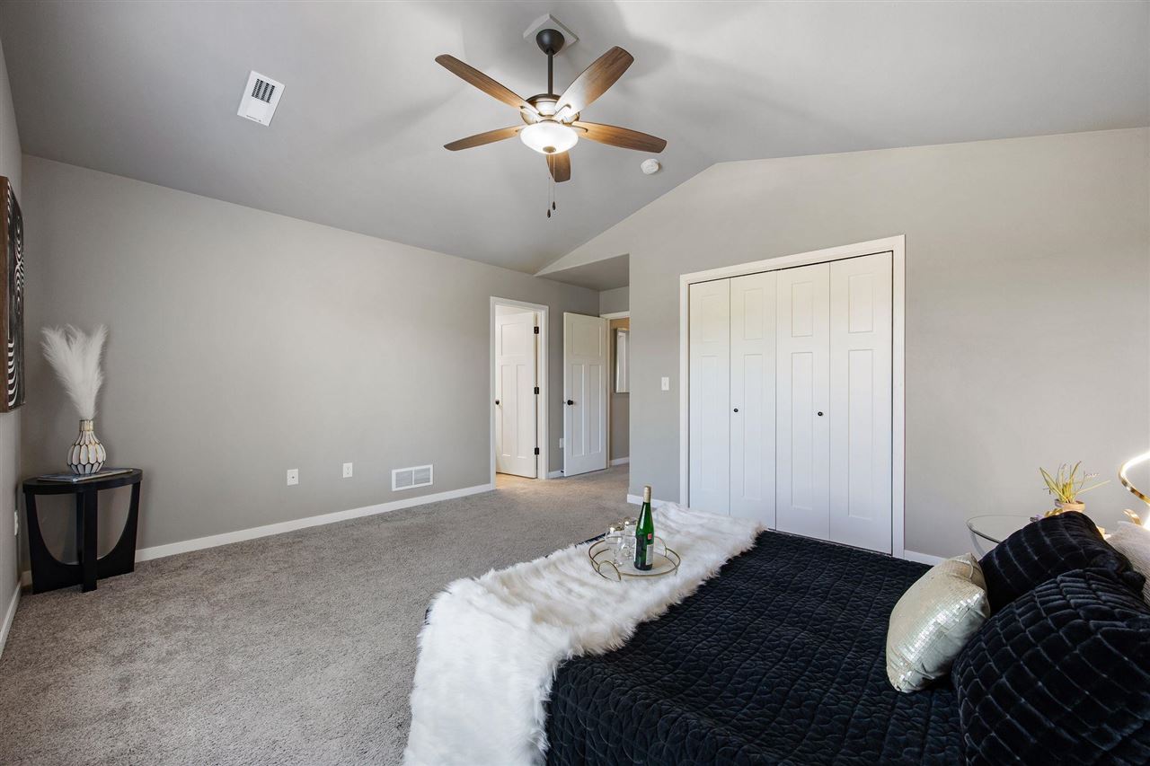 856 N 1st Avenue Iowa City IA 52245