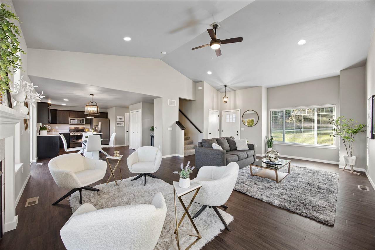 856 N 1st Avenue Iowa City IA 52245