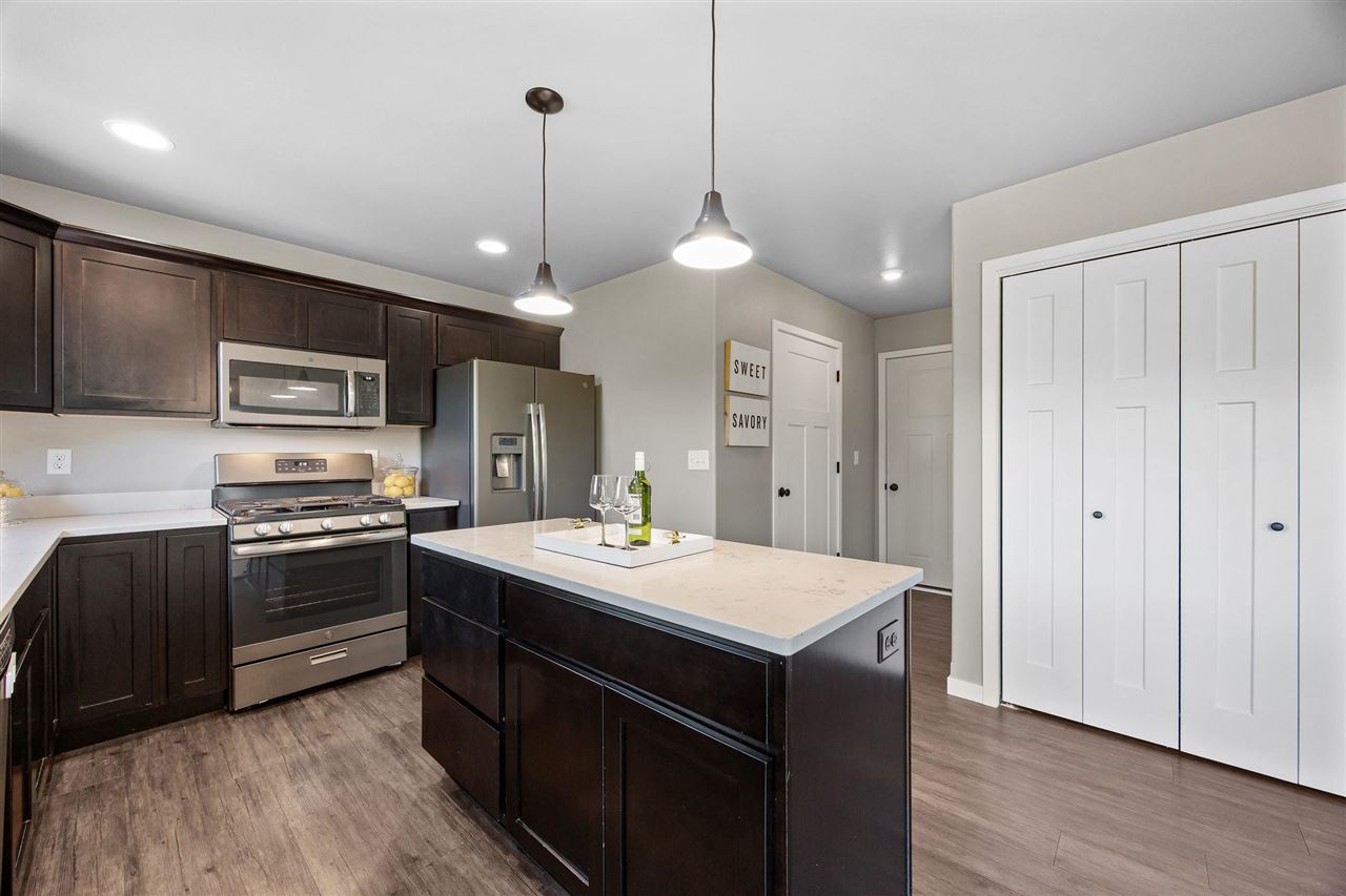 856 N 1st Avenue Iowa City IA 52245