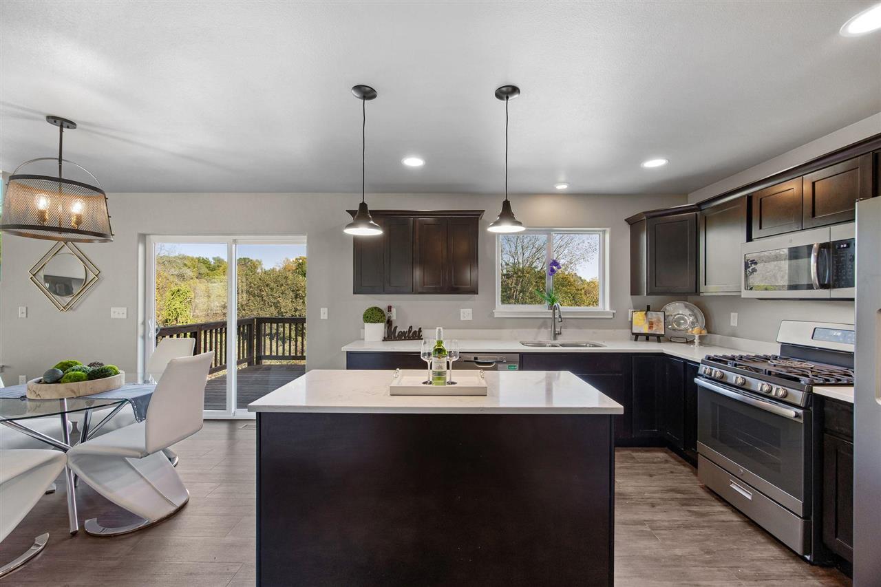 856 N 1st Avenue Iowa City IA 52245