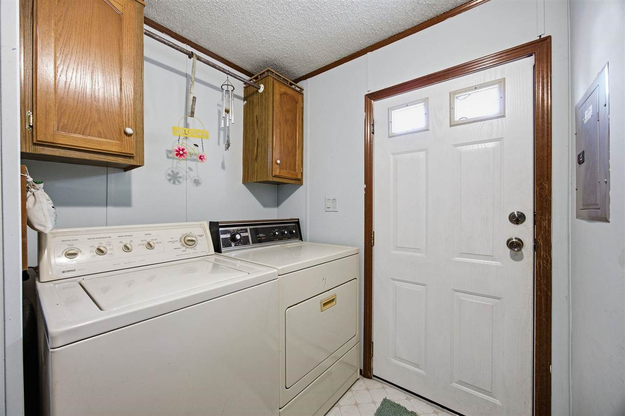 1407 244th Avenue Lisbon IA 52253