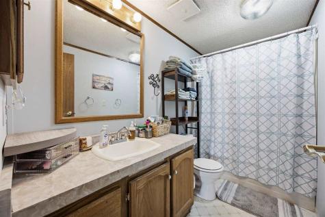 1407 244th Avenue Lisbon IA 52253