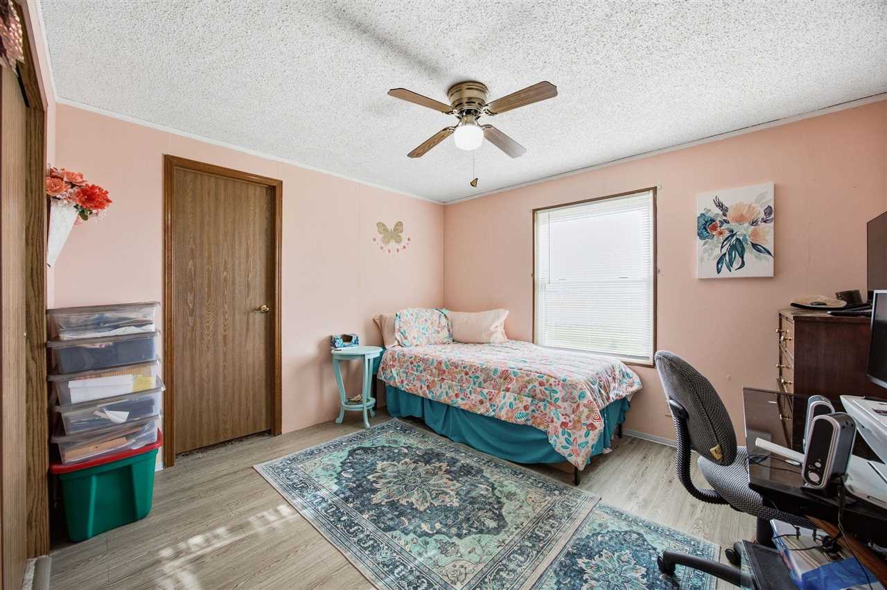 1407 244th Avenue Lisbon IA 52253