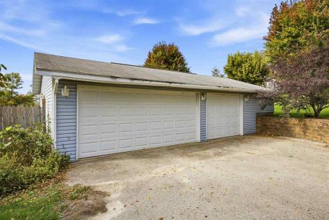 1407 244th Avenue Lisbon IA 52253