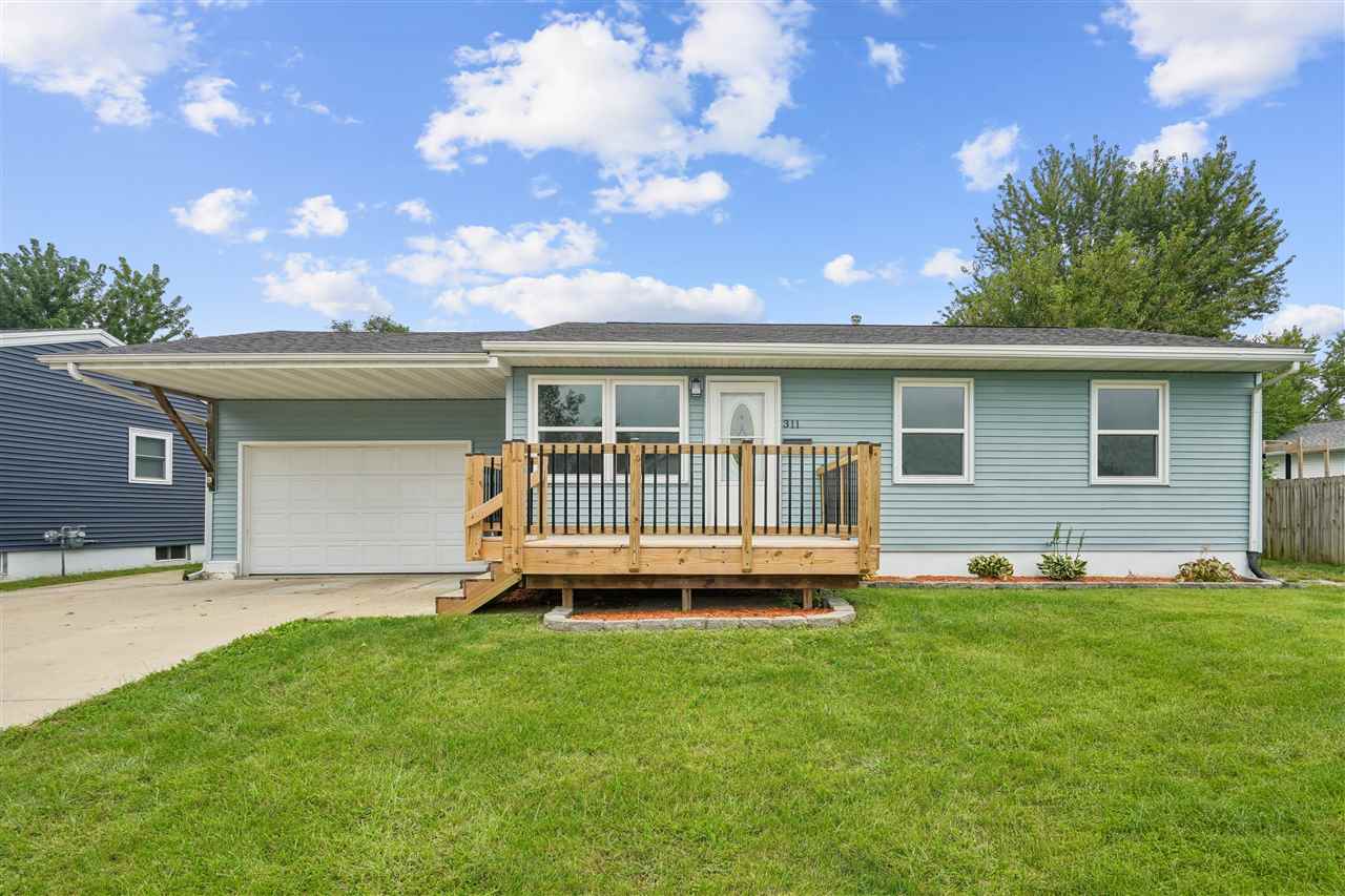 311 Cherry Hill Road NW Cedar Rapids IA 52405