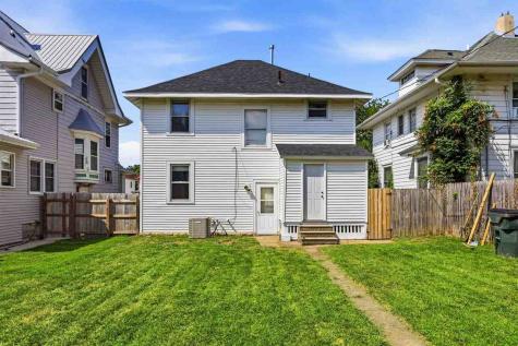 1531 Bever Avenue SE Cedar Rapids IA 52403