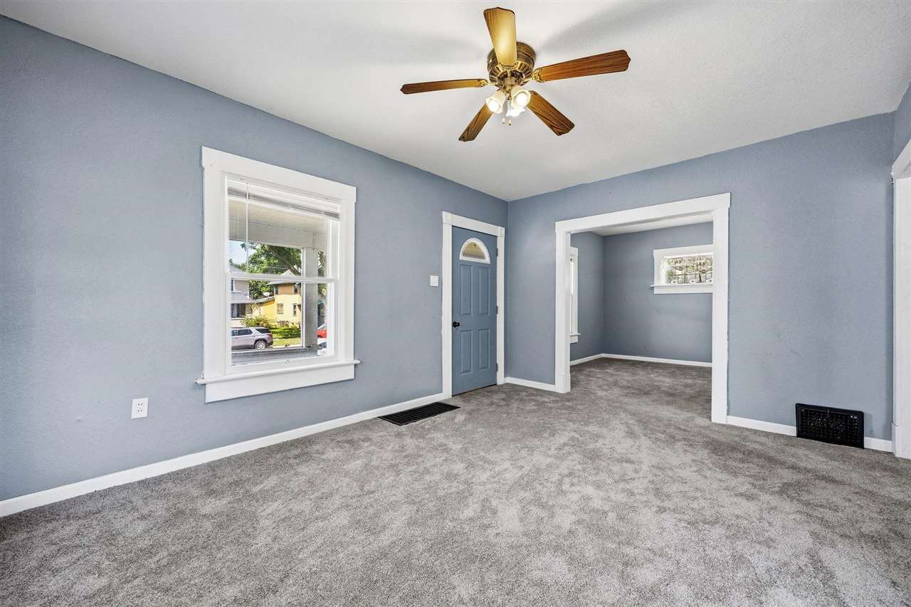 1531 Bever Avenue SE Cedar Rapids IA 52403