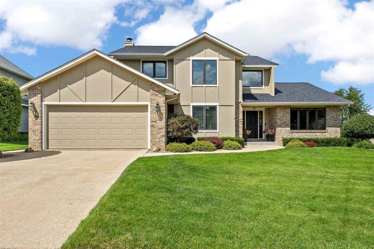 3120 Falcon Drive NE Cedar Rapids IA 52402