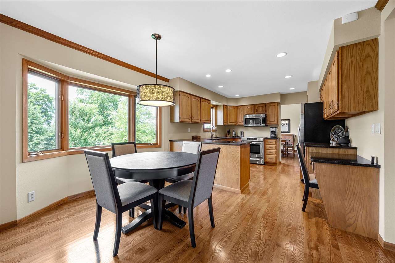 3120 Falcon Drive NE Cedar Rapids IA 52402