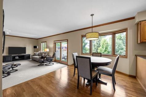 3120 Falcon Drive NE Cedar Rapids IA 52402
