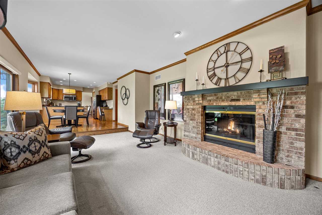 3120 Falcon Drive NE Cedar Rapids IA 52402