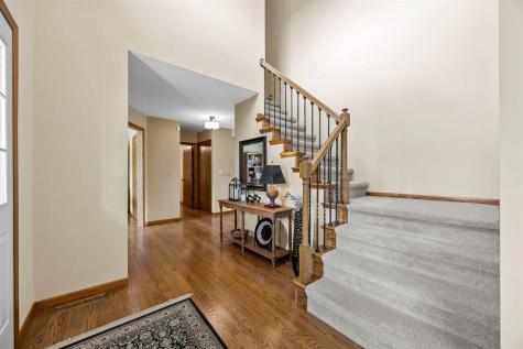 3120 Falcon Drive NE Cedar Rapids IA 52402