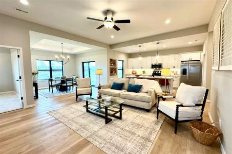 1200 Roosevelt Circle North Liberty IA 52317