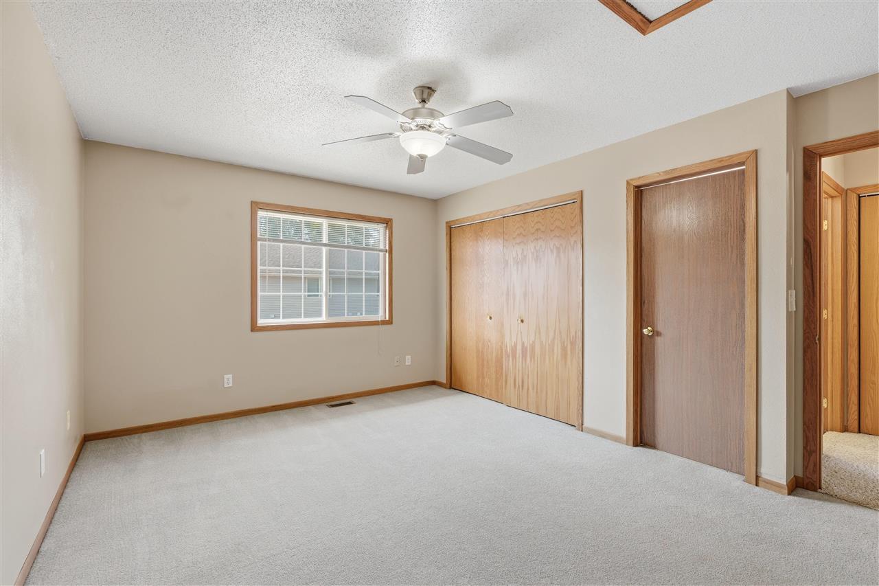 453 W Zeller Street North Liberty IA 52317