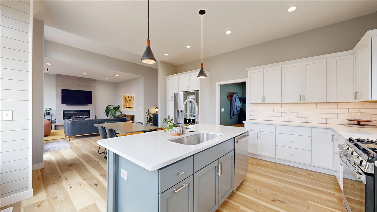 3978 Grindstone Drive Iowa City IA 52240