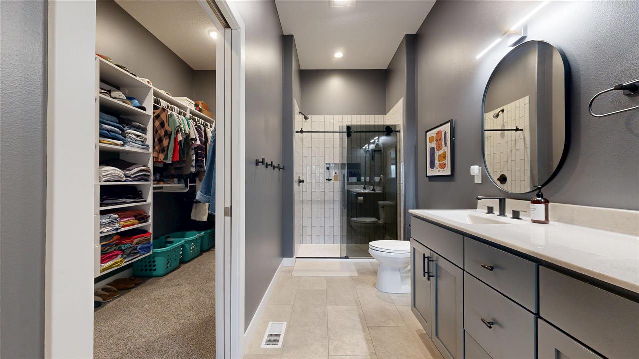 3978 Grindstone Drive Iowa City IA 52240