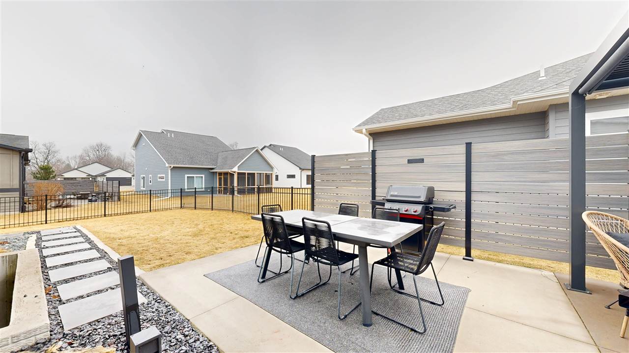 3978 Grindstone Drive Iowa City IA 52240