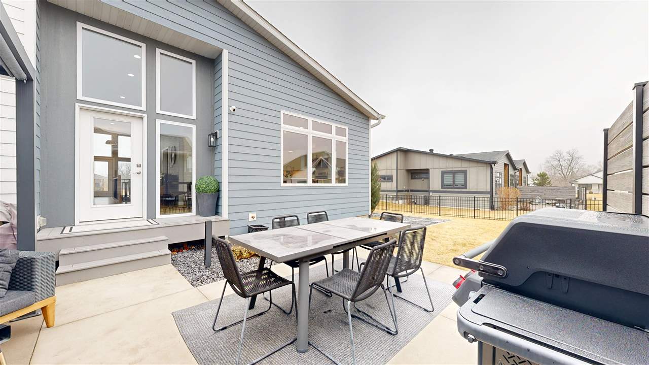 3978 Grindstone Drive Iowa City IA 52240
