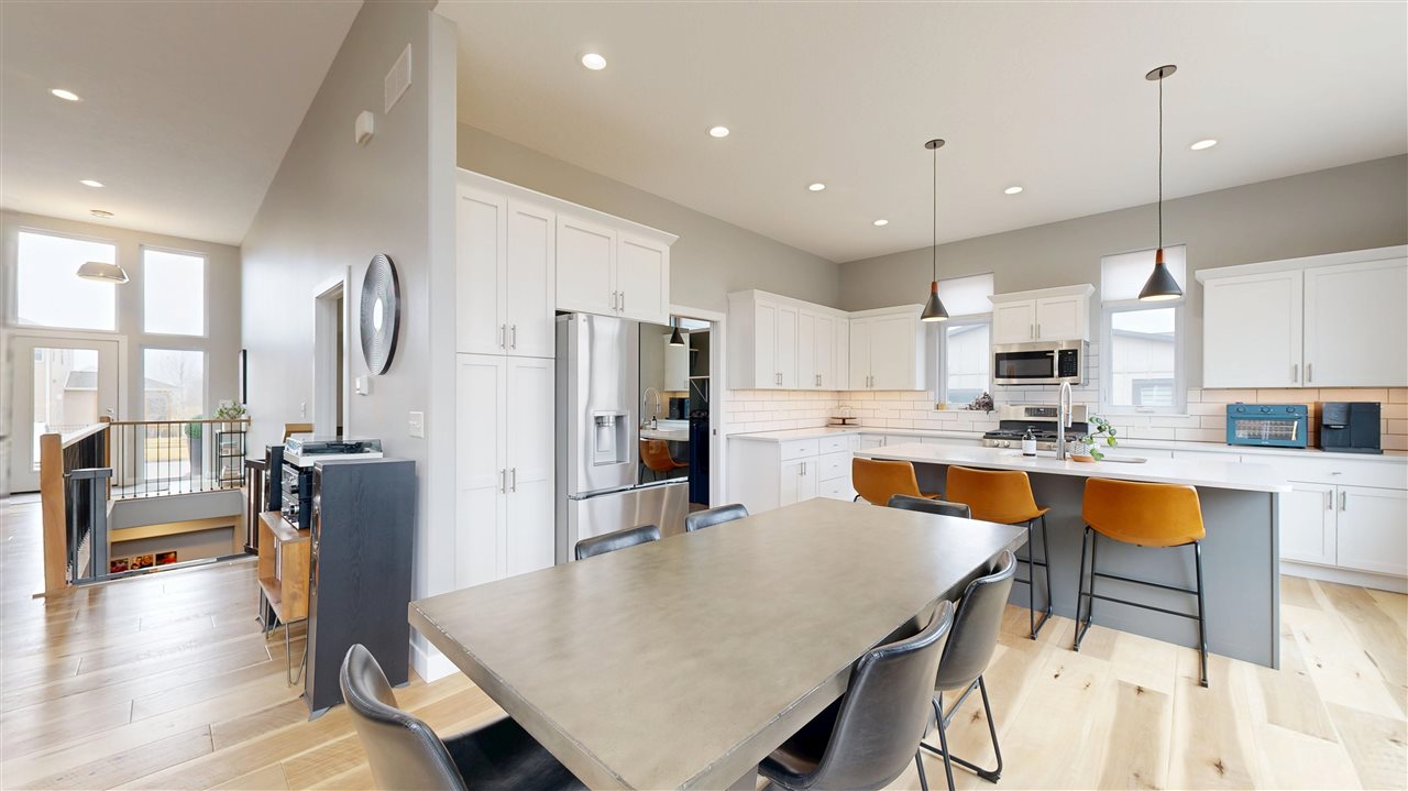 3978 Grindstone Drive Iowa City IA 52240
