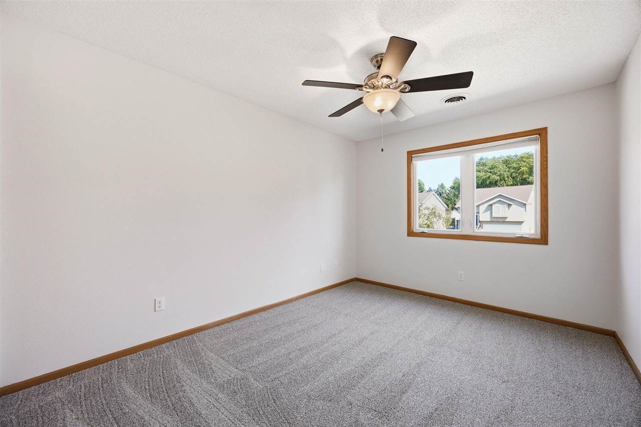 1748 Parkway Drive Coralville IA 52241