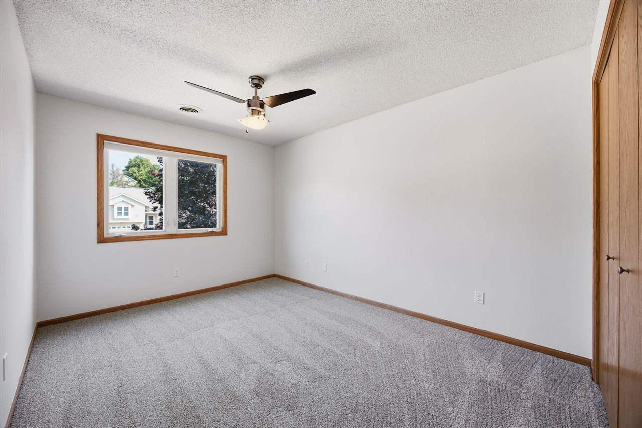 1748 Parkway Drive Coralville IA 52241