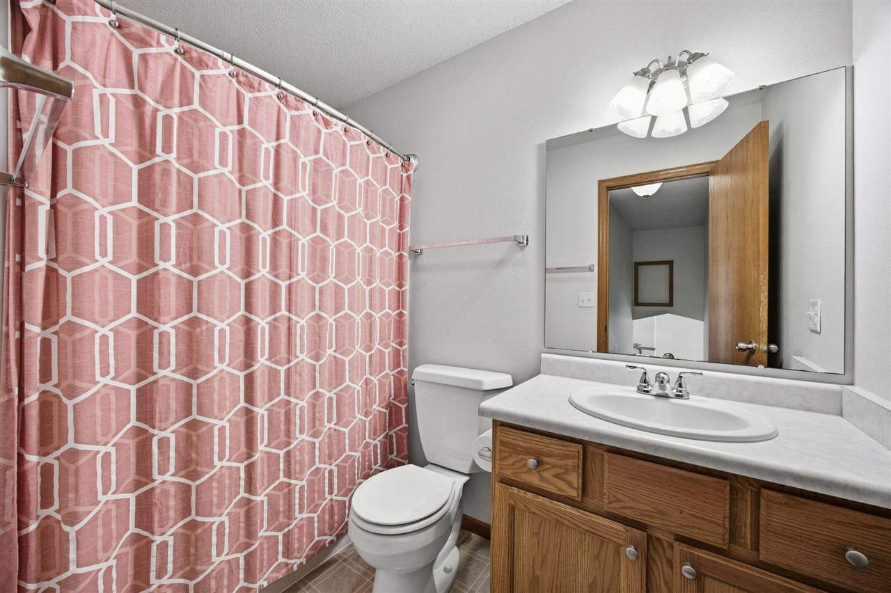 1748 Parkway Drive Coralville IA 52241