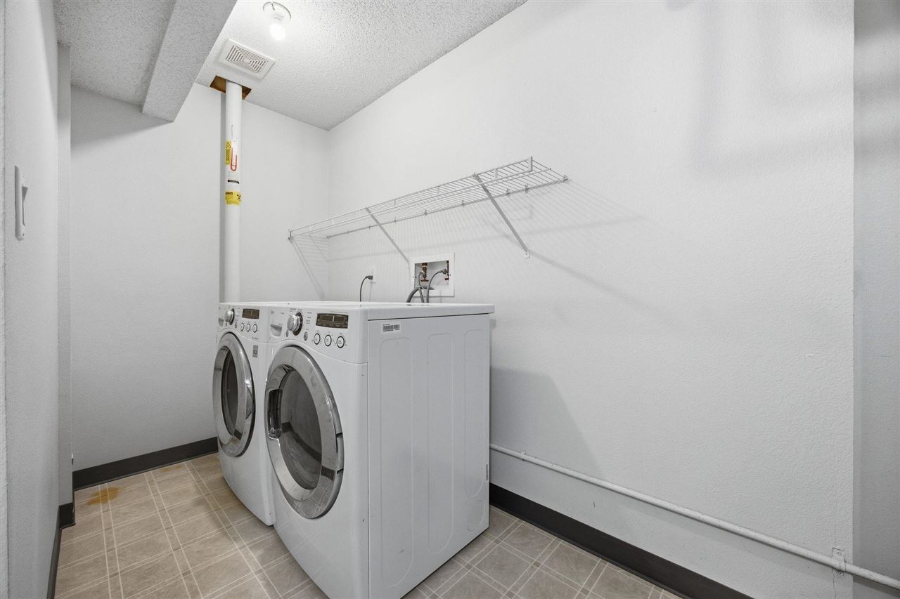 1748 Parkway Drive Coralville IA 52241