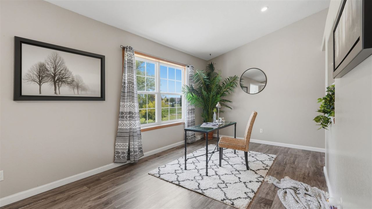 2166 Stewart Drive Washington IA 52353