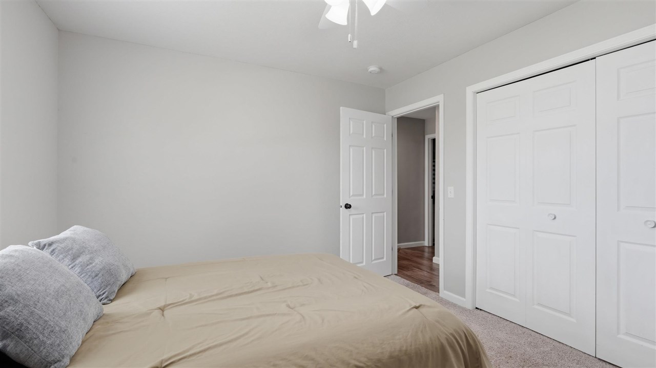2166 Stewart Drive Washington IA 52353
