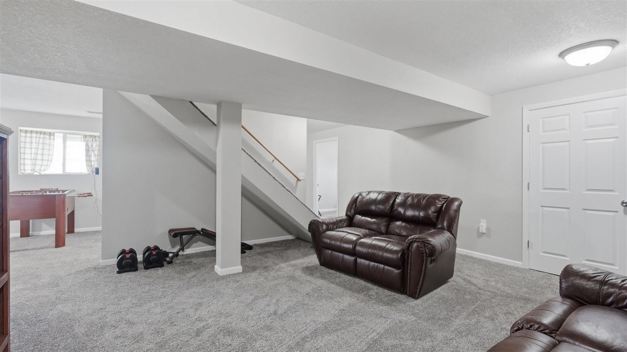 2166 Stewart Drive Washington IA 52353