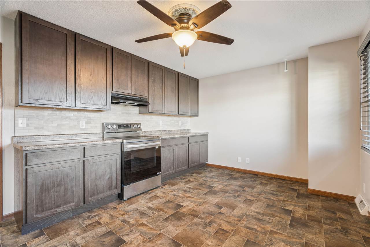 3108 Huxley Lane Cedar Rapids IA 52404