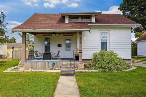816 9th Avenue Marion IA 52302