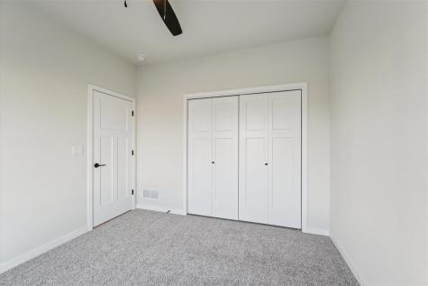 470 S Seven Oaks Road North Liberty IA 52317