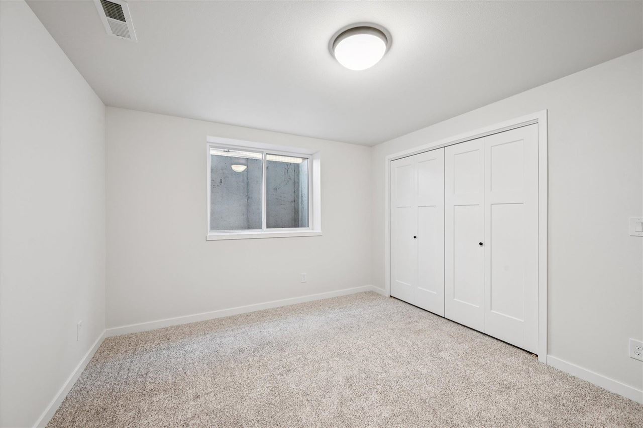470 S Seven Oaks Road North Liberty IA 52317