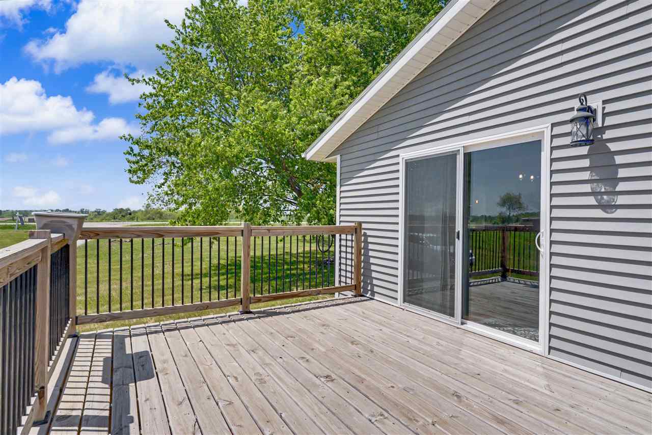 7850 20th Avenue Blairstown IA 52209
