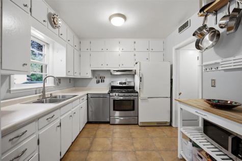826 Walnut Street Iowa City IA 52240