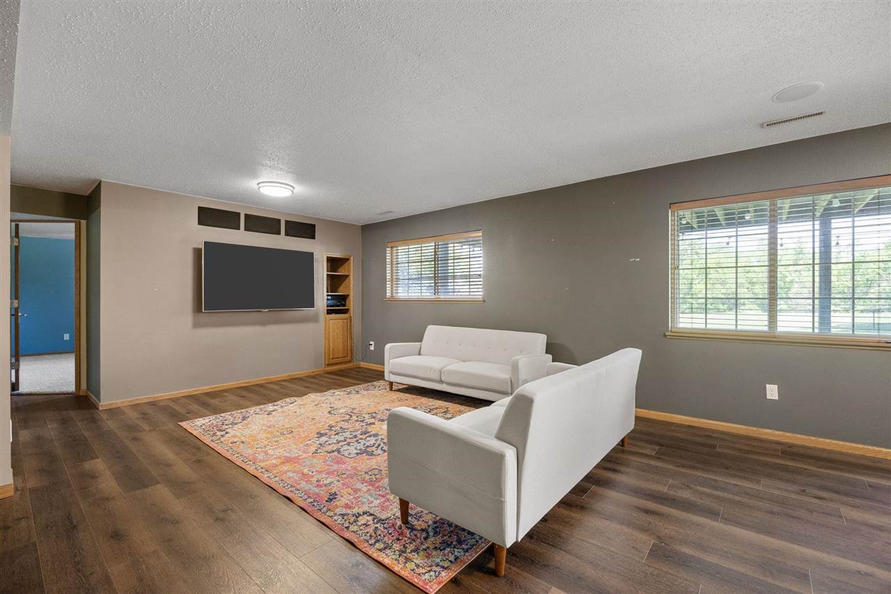 24 Sumter Avenue Lisbon IA 52253