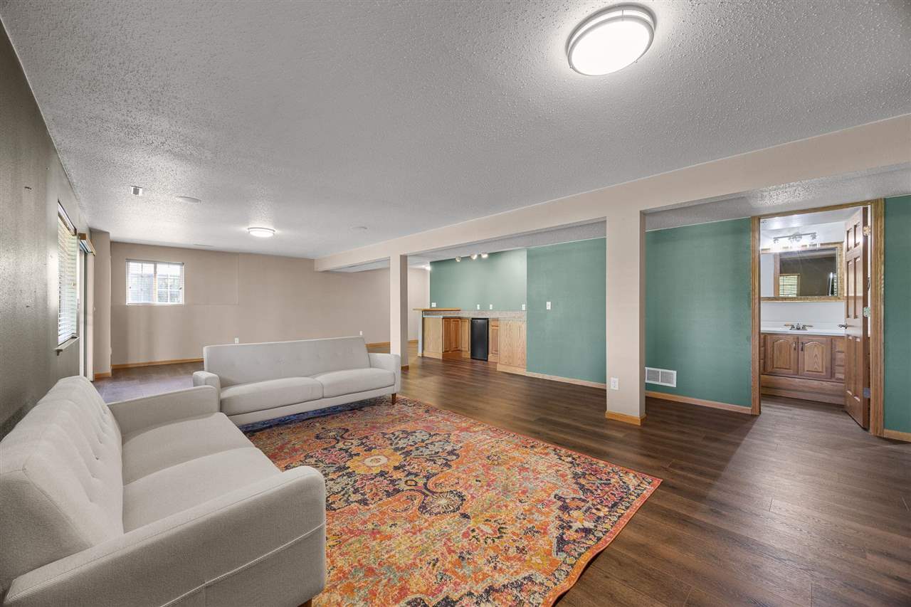 24 Sumter Avenue Lisbon IA 52253