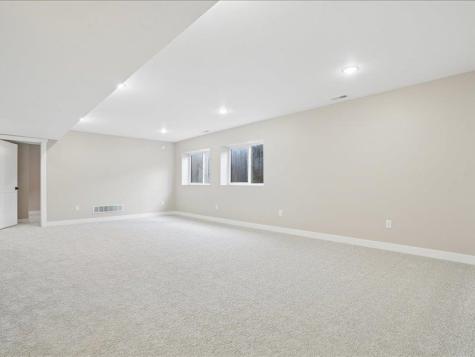 804 Windam Drive Solon IA 52333